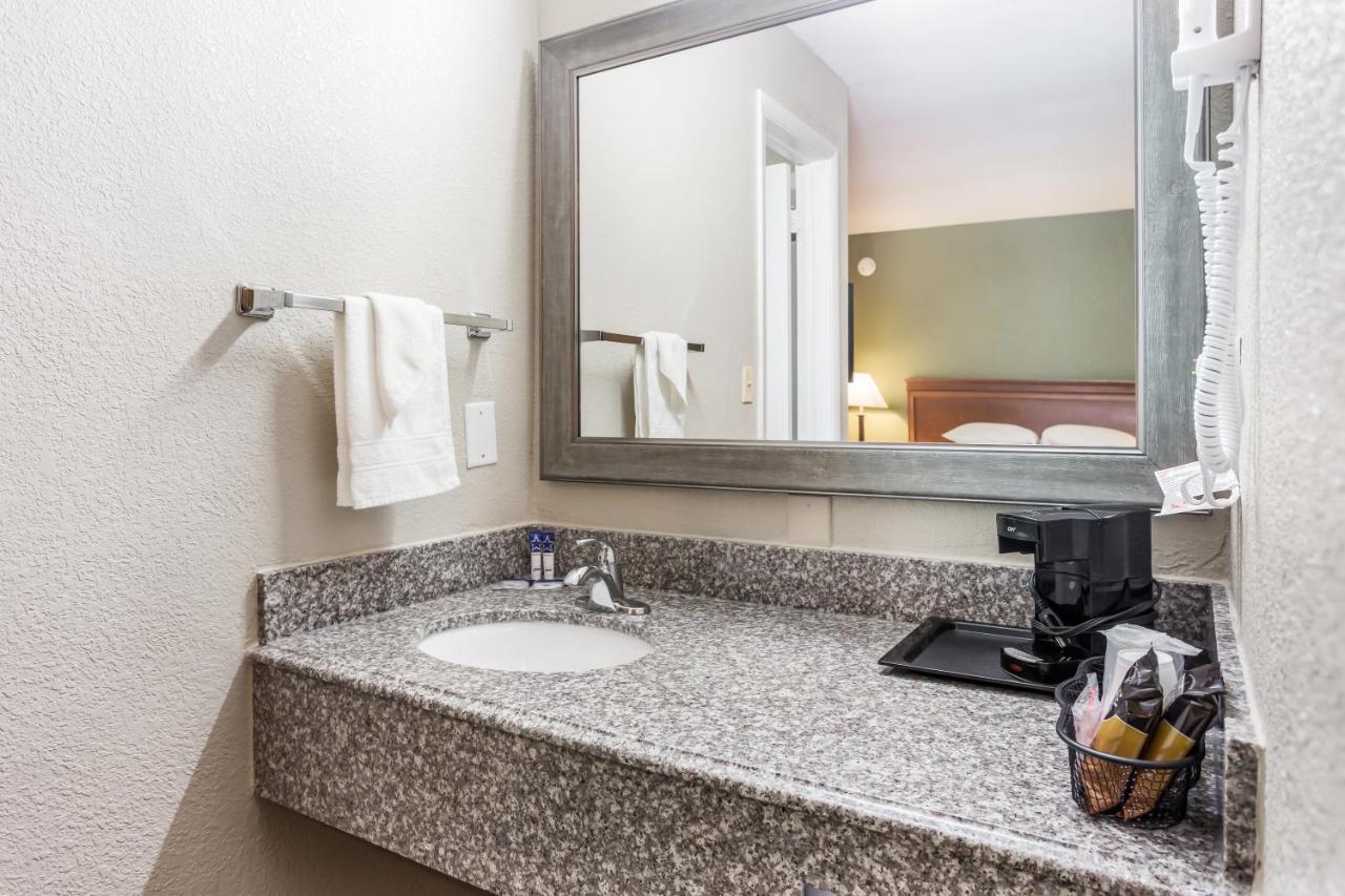 Americas Best Value Inn - Lebanon Exteriér fotografie